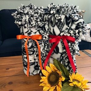 Sketched Puppy Dog Fleece Blanket